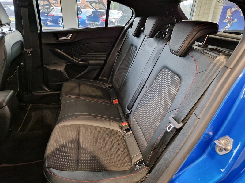 Ford Focus T EcoBoost MHEV ST-Line X Edition - U11505