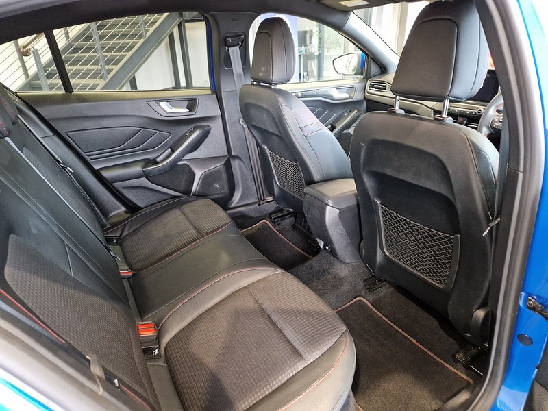 Ford Focus T EcoBoost MHEV ST-Line X Edition - U11505