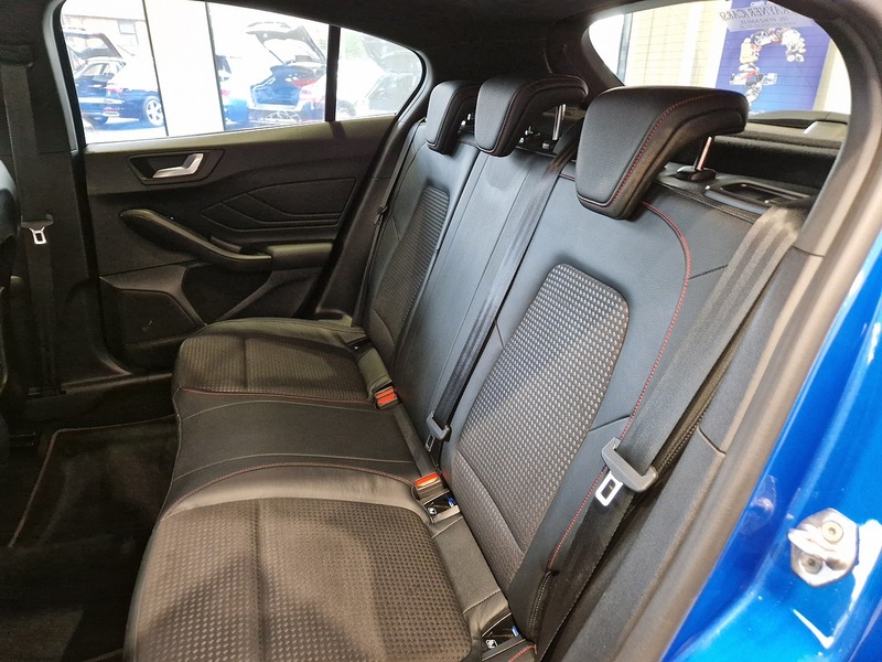 Ford Focus T EcoBoost MHEV ST-Line X Edition - U11505