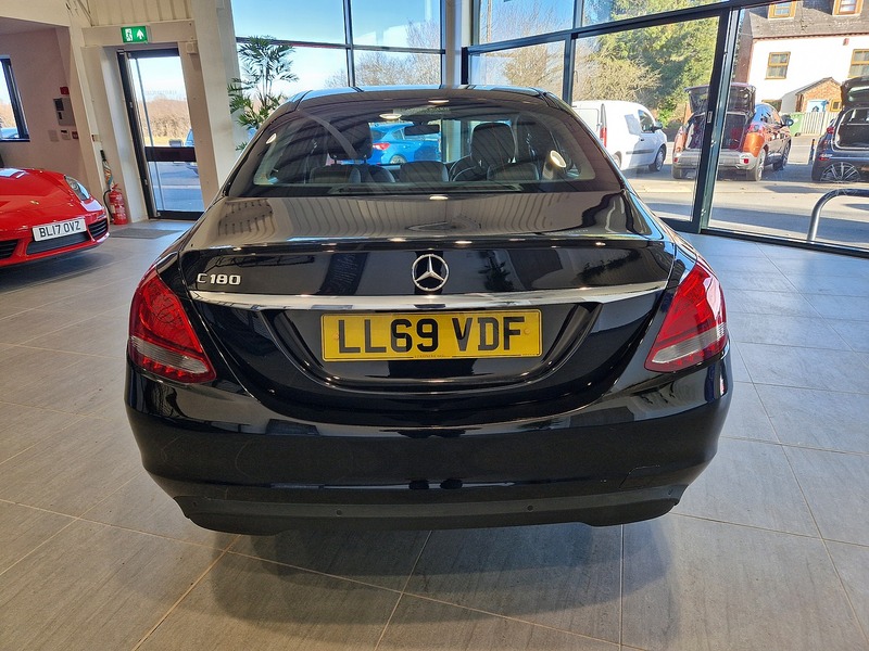 Mercedes-Benz C Class C180 SE - U11509