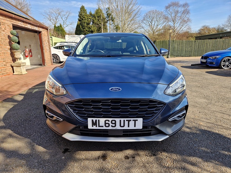 Ford Focus T EcoBoost Active X - U11514