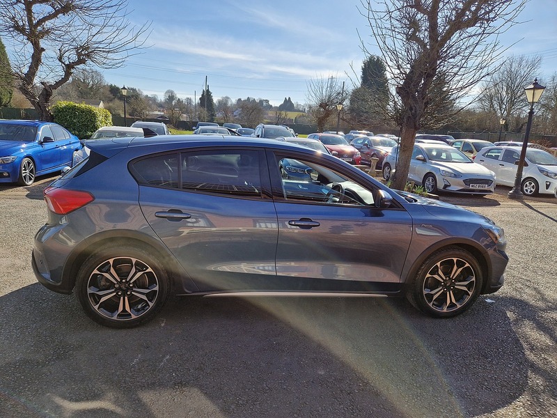 Ford Focus T EcoBoost Active X - U11514