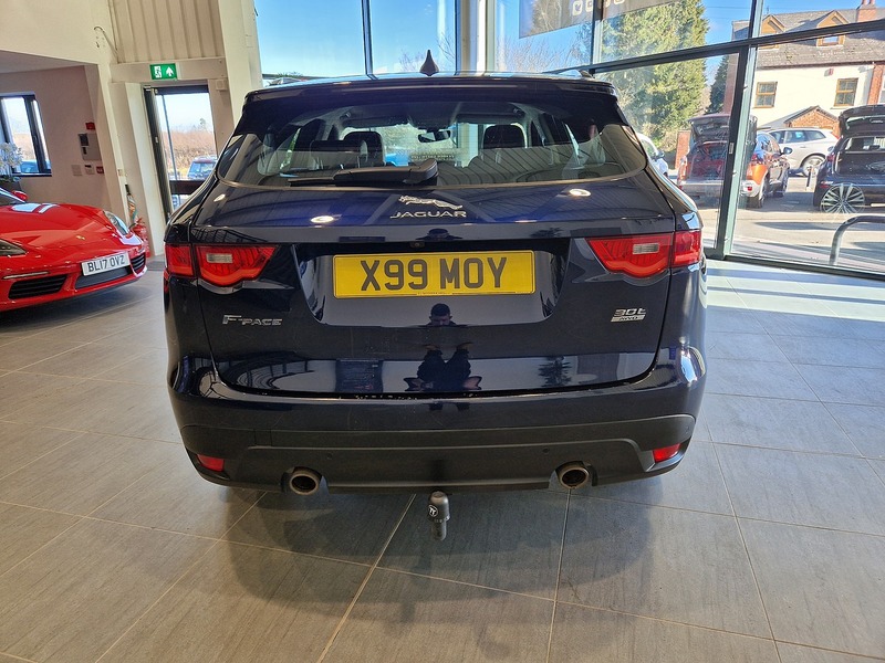 Jaguar F-PACE P300 R-Sport - U11515