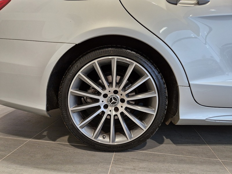 Mercedes-Benz CLS CLS220 BlueTEC AMG Line - U11520
