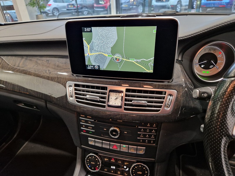 Mercedes-Benz CLS CLS220 BlueTEC AMG Line - U11520