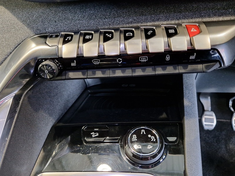 Peugeot 3008 BlueHDi GT Line - U11533