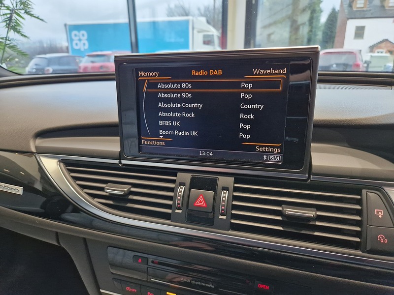 Audi S6 Saloon TFSI V8 Black Edition - U11536