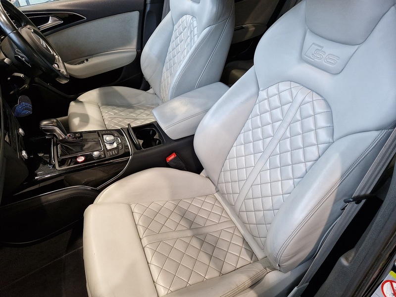 Audi S6 Saloon TFSI V8 Black Edition - U11536