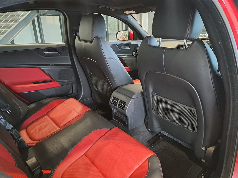 Jaguar XE i R-Sport - U11547