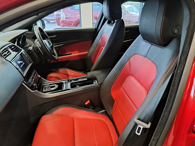 Jaguar XE i R-Sport - U11547