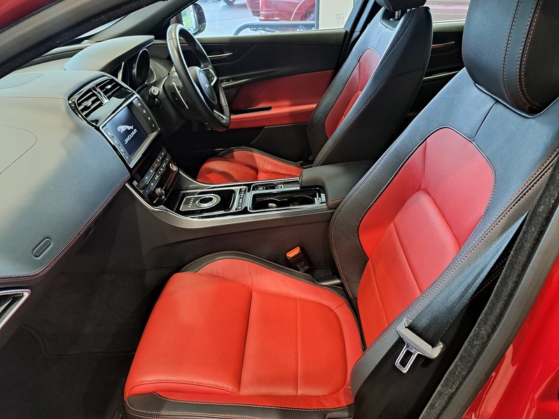 Jaguar XE i R-Sport - U11547