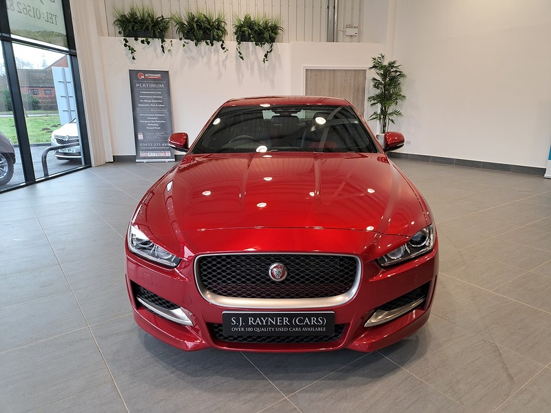 Jaguar XE i R-Sport - U11547