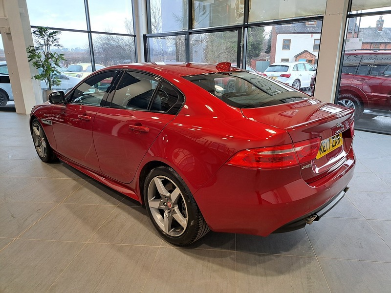 Jaguar XE i R-Sport - U11547