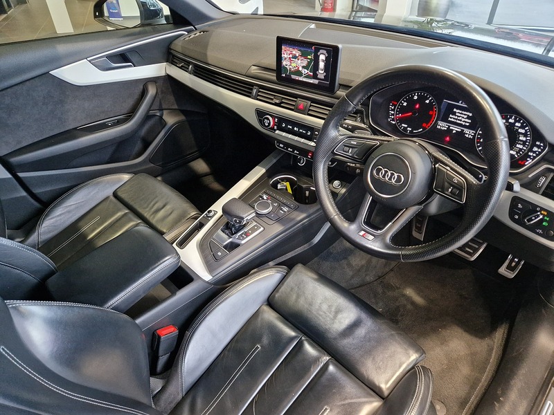 Audi A4 TDI ultra S line - U11550