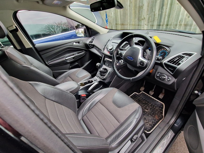 Ford Kuga TDCi Titanium - U11553