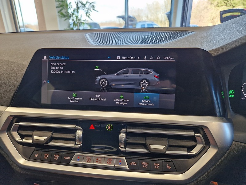 BMW 3 Series 330e Sport Pro - U11554