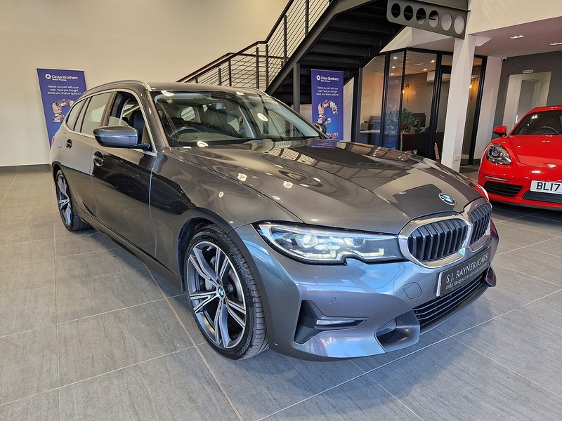 BMW 3 Series 330e Sport Pro - U11554