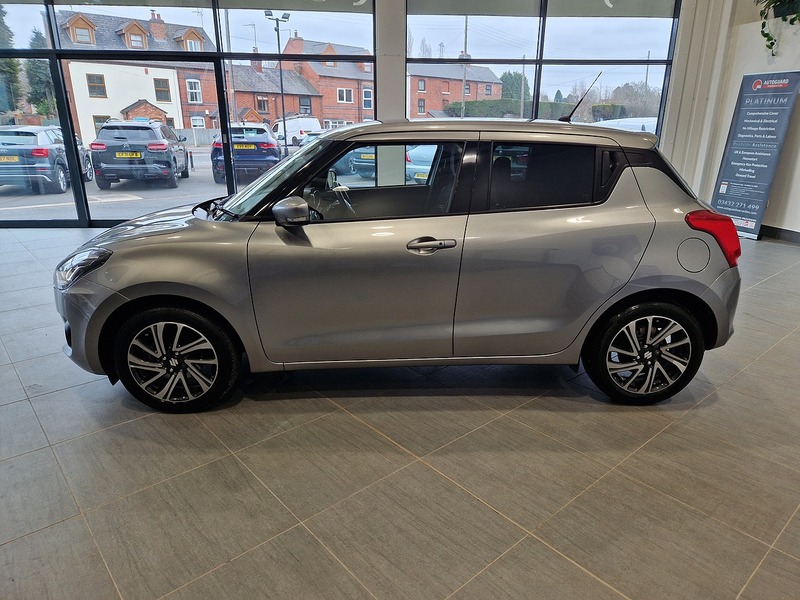 Suzuki Swift Dualjet MHEV SZ5 - U11579