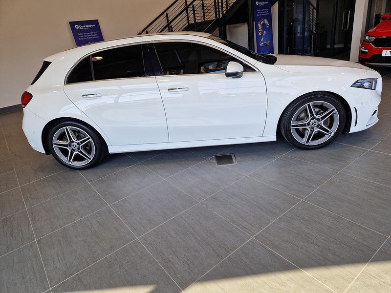 Mercedes-Benz A Class A200 AMG Line - U11585