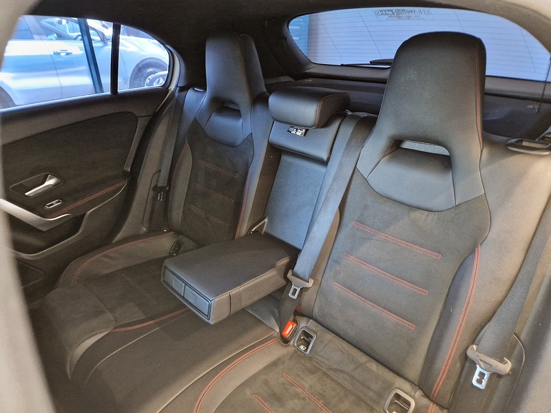 Mercedes-Benz A Class A200 AMG Line - U11585