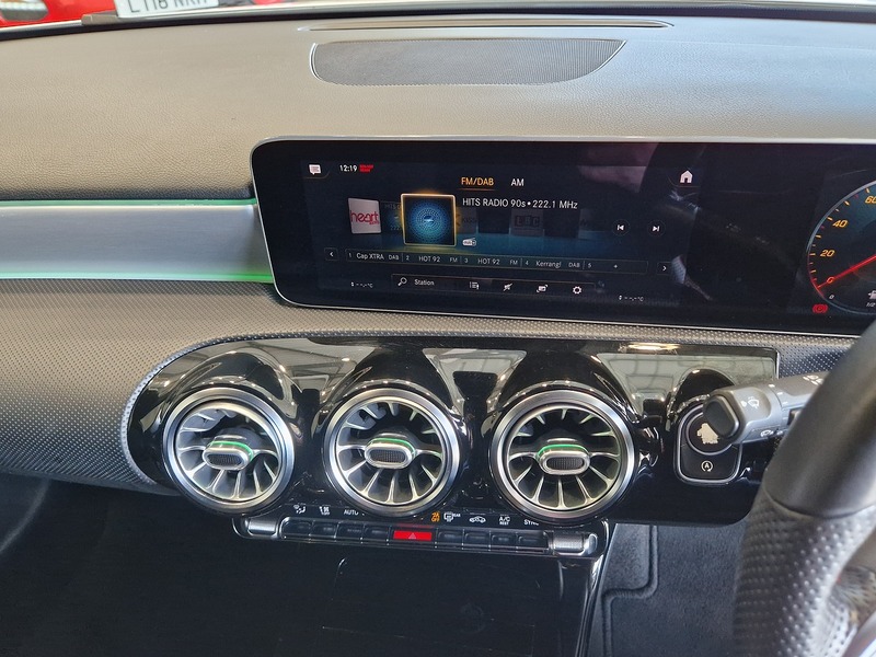 Mercedes-Benz A Class A200 AMG Line - U11585