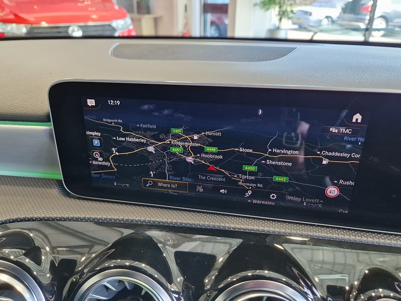 Mercedes-Benz A Class A200 AMG Line - U11585