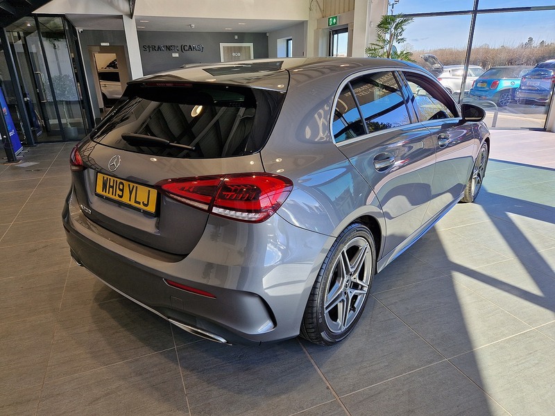 Mercedes-Benz A Class A200 AMG Line - U11586
