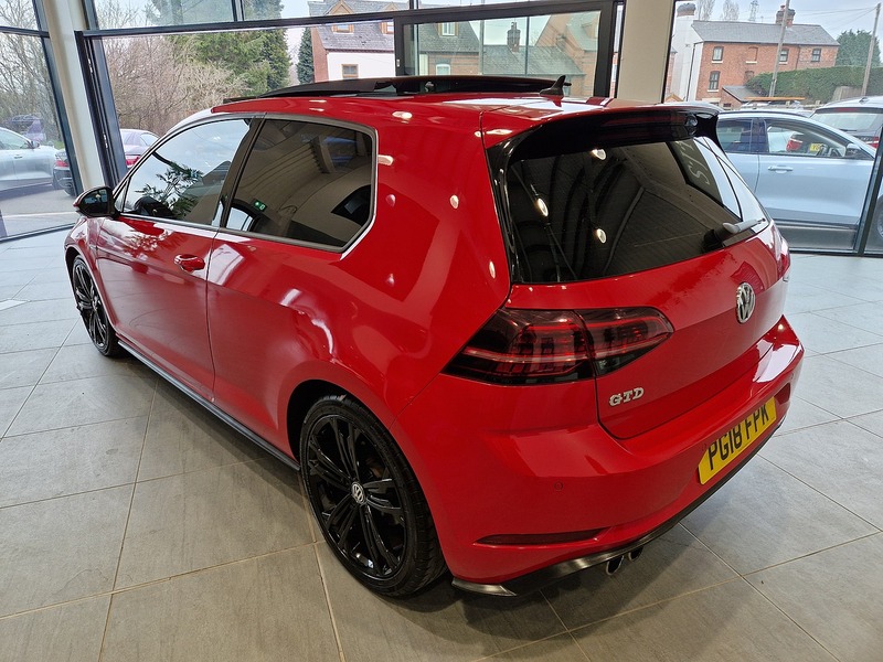 Volkswagen Golf TDI GTD - U11587