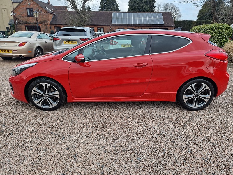 Kia ProCeed CRDi GT-Line S - U11593
