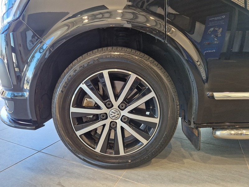 Volkswagen Caravelle BiTDI BlueMotion Tech Executive - U11599