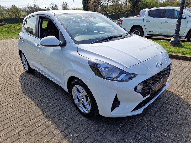 Hyundai i10 SE Connect - U11600