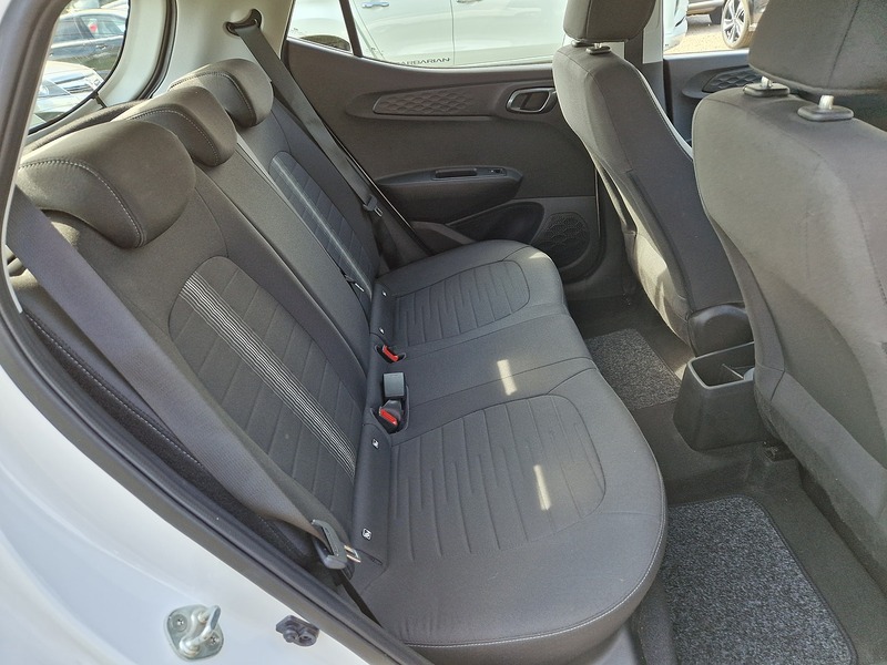 Hyundai i10 SE Connect - U11600