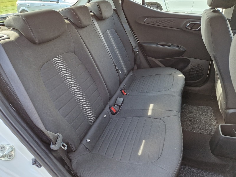 Hyundai i10 SE Connect - U11600