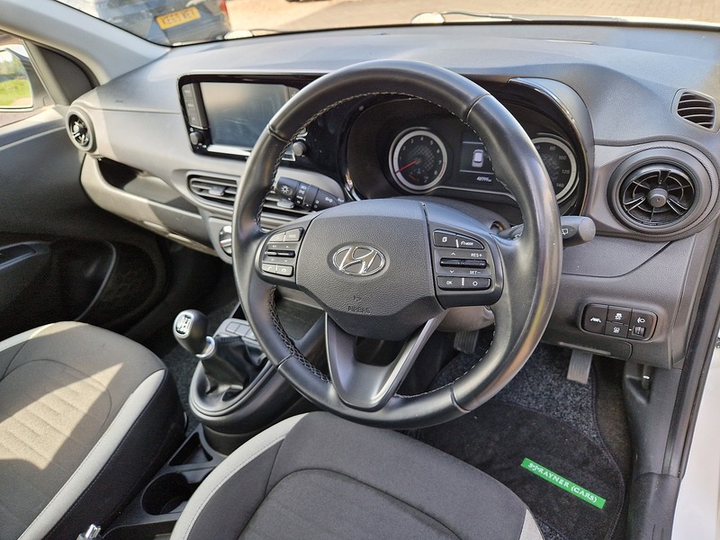 Hyundai i10 SE Connect - U11600