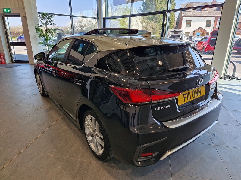 Lexus CT 200h Takumi - U11615