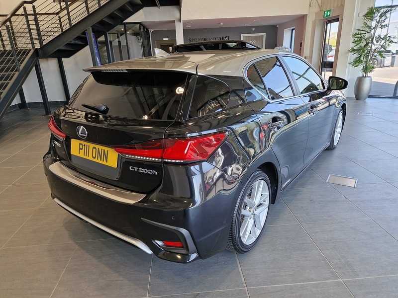 Lexus CT 200h Takumi - U11615