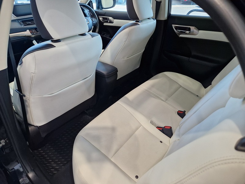 Lexus CT 200h Takumi - U11615