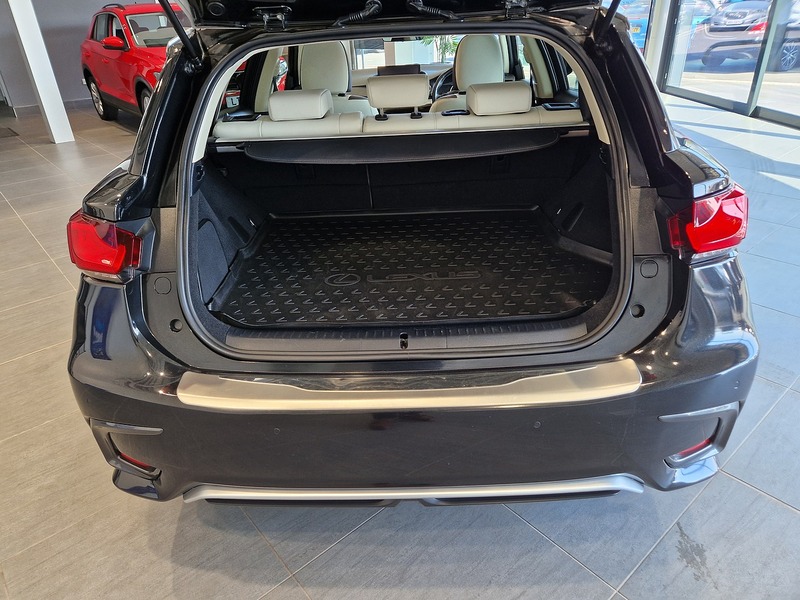 Lexus CT 200h Takumi - U11615