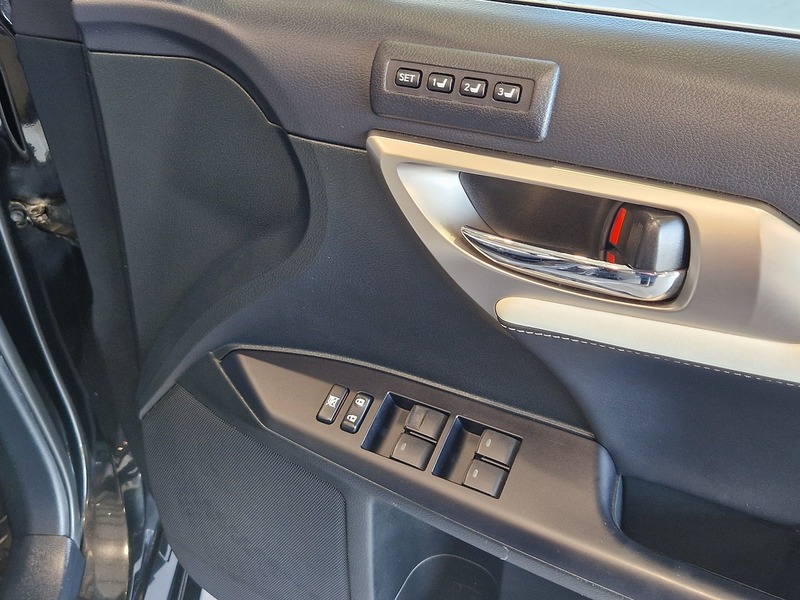 Lexus CT 200h Takumi - U11615