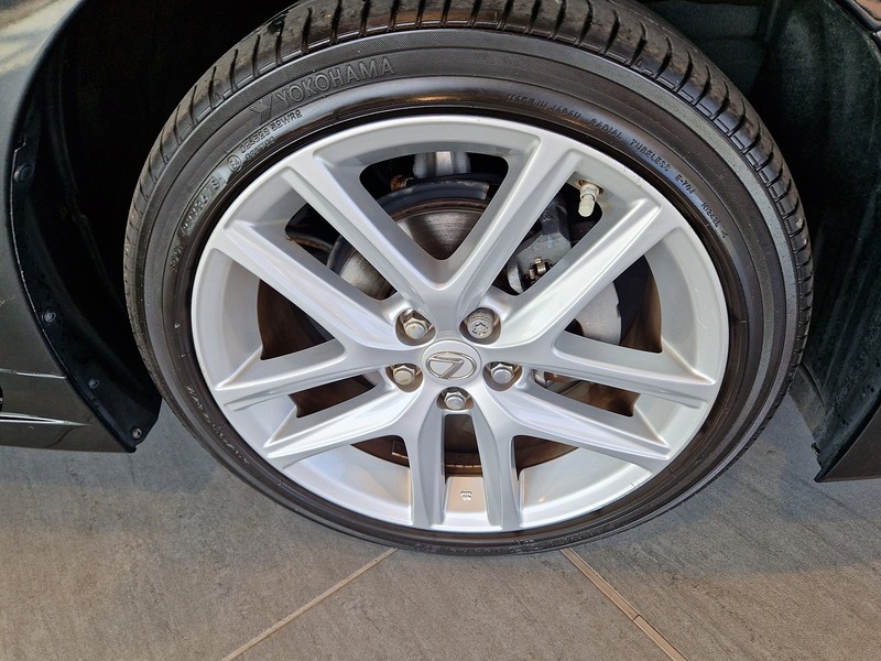 Lexus CT 200h Takumi - U11615