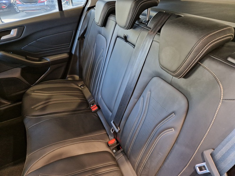 Ford Focus EcoBlue Vignale - U11619