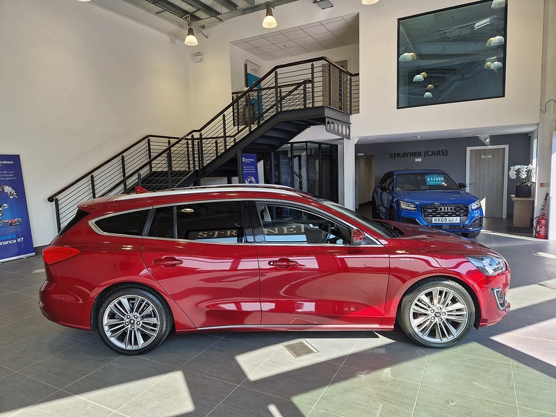 Ford Focus EcoBlue Vignale - U11619