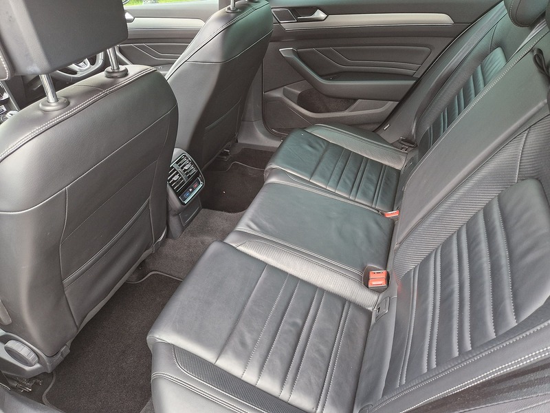 Volkswagen Passat TSI EVO R-Line - U11630