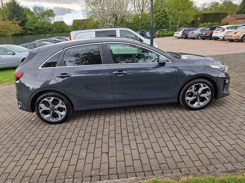 Kia Ceed CRDi 3 - U11642