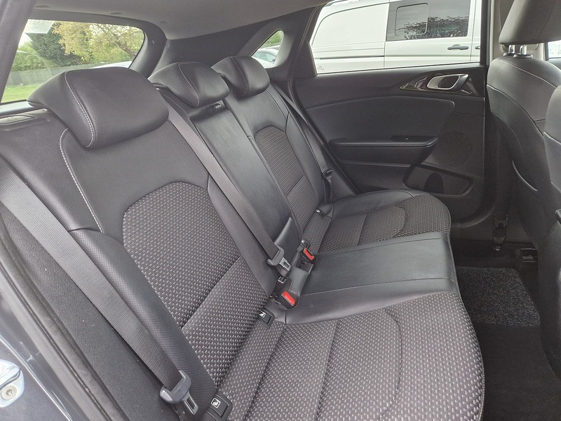 Kia Ceed CRDi 3 - U11642