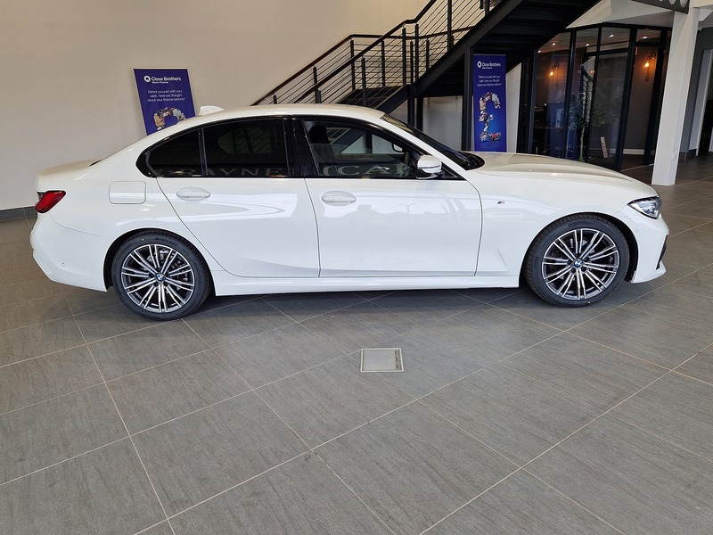 BMW 3 Series 320i M Sport - U11646