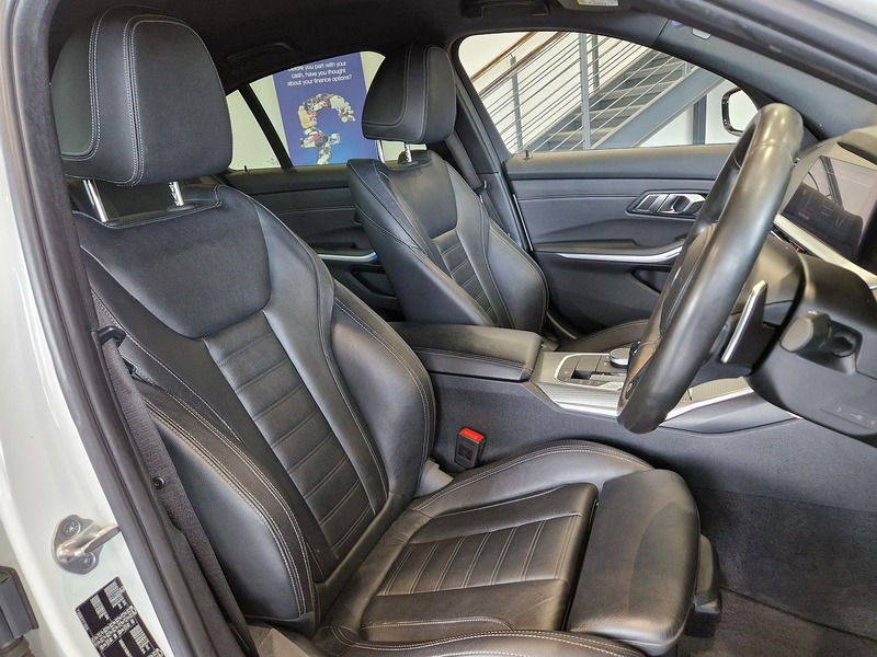BMW 3 Series 320i M Sport - U11646