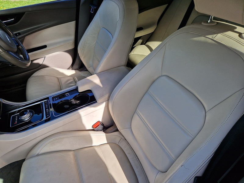 Jaguar XE GTDi Prestige - U11647