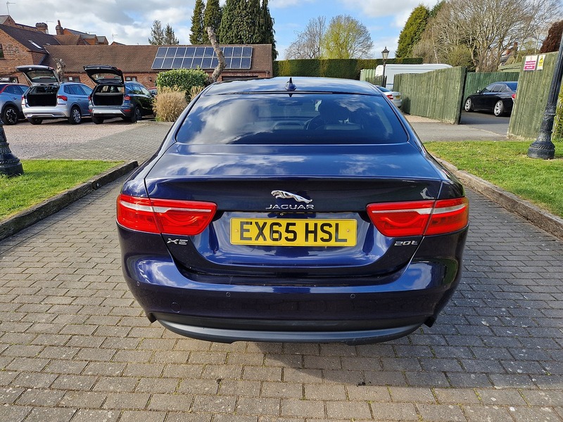Jaguar XE GTDi Prestige - U11647