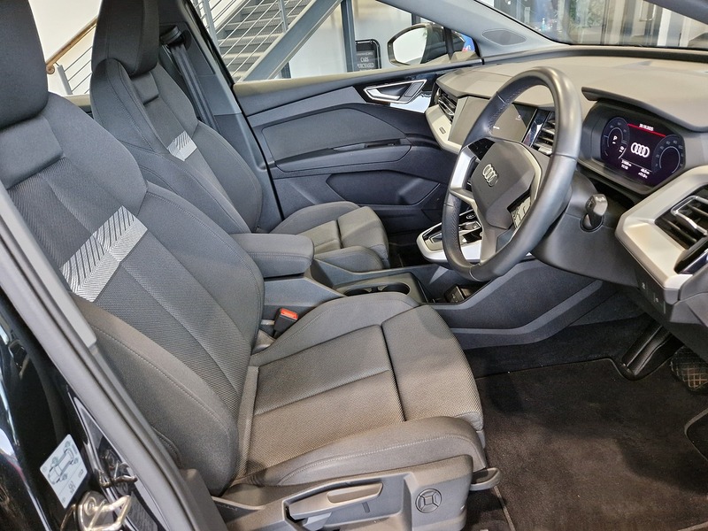 Audi Q4 e-tron Sport - U11652
